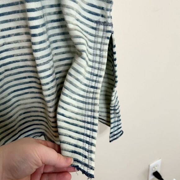 Free People We The Free True Blue Tunic Tee Size Medium - Picture 7 of 11